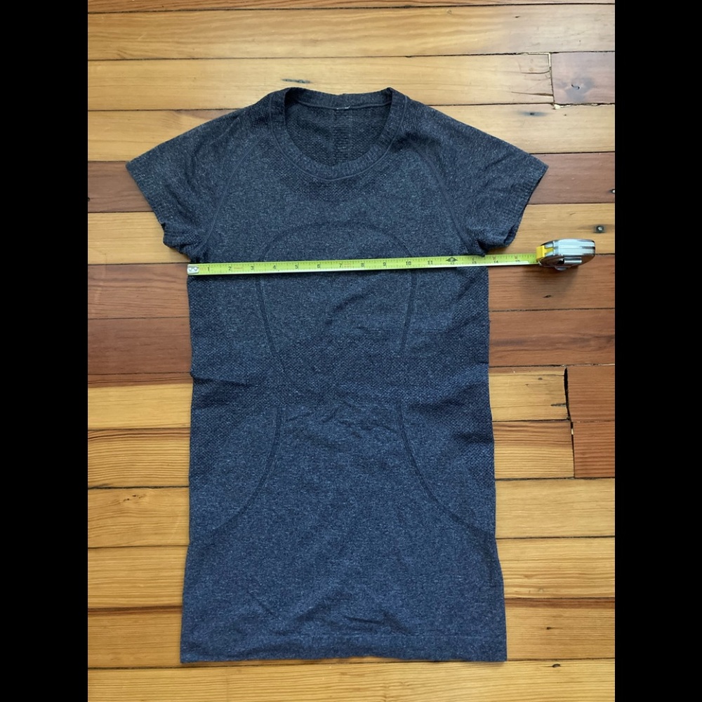 Lululemon top - size 4
